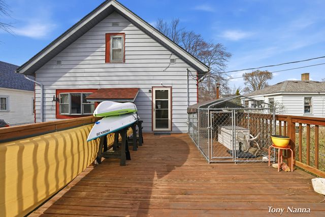 1116 Slayton Avenue, Grand Haven City, MI 49417