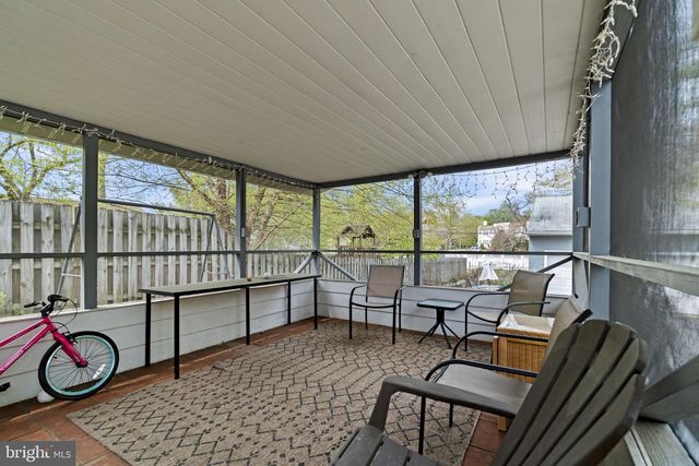 311 LAKEVIEW DR, Collingswood, NJ 08108