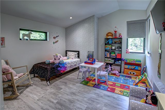 4385 Good Road, Seville, OH 44273