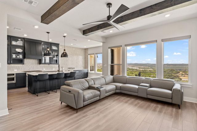 4 Maybury WAY 40, Austin, TX 78738