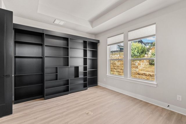 4 Maybury WAY 40, Austin, TX 78738