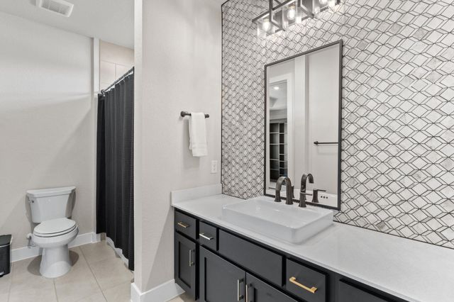 4 Maybury WAY 40, Austin, TX 78738