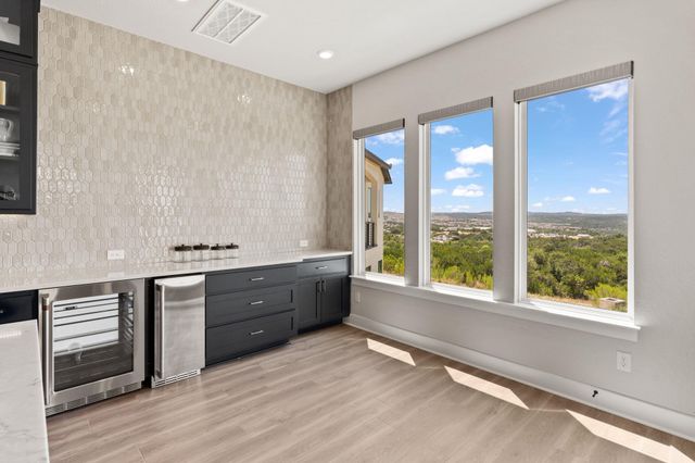 4 Maybury WAY 40, Austin, TX 78738