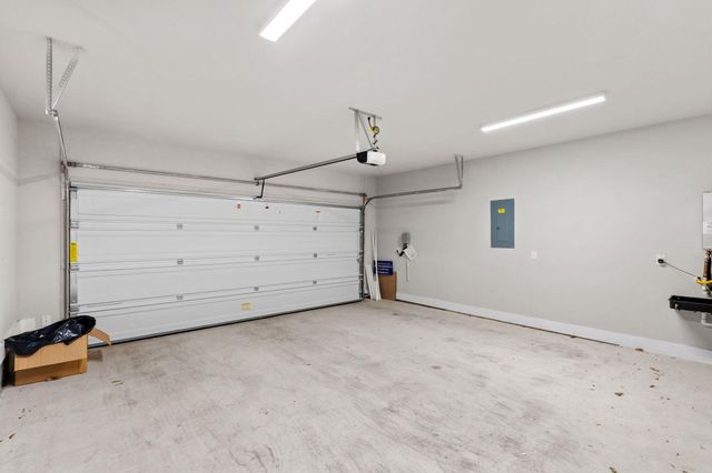 4 Maybury WAY 40, Austin, TX 78738