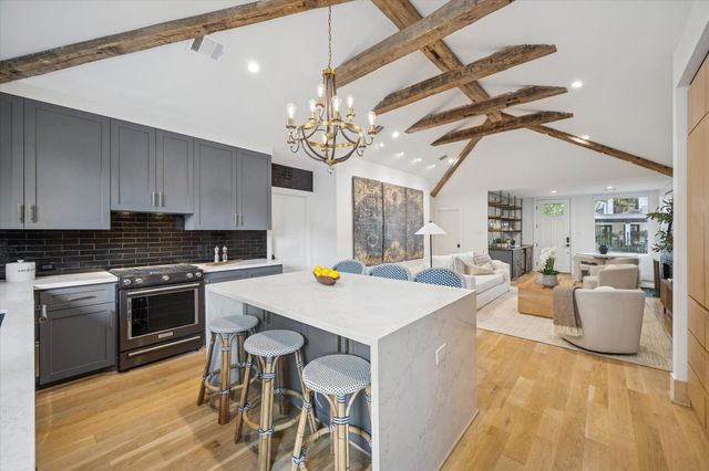 406 Bomar Street, Houston, TX 77006