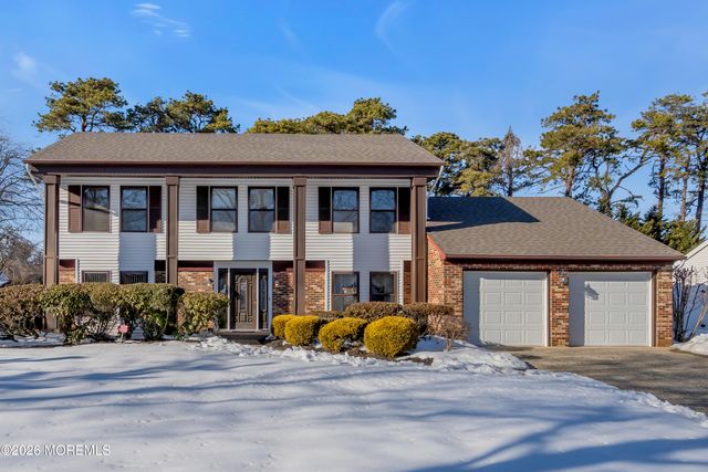 400 Killarney Drive, Toms River, NJ 08753