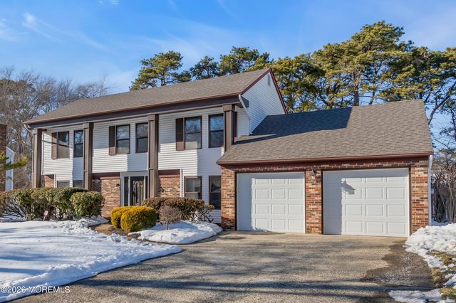 400 Killarney Drive, Toms River, NJ 08753