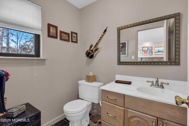 400 Killarney Drive, Toms River, NJ 08753