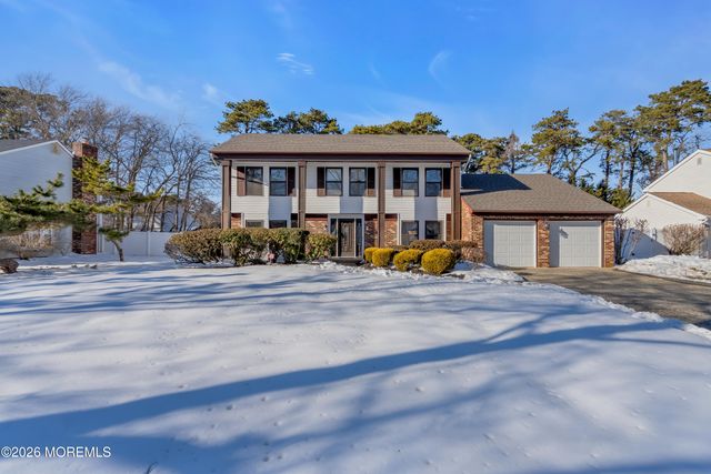 400 Killarney Drive, Toms River, NJ 08753