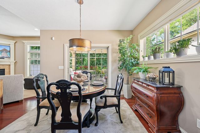 389 Ridgemoor Lane, Westerville, OH 43082