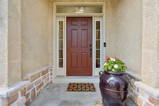 389 Ridgemoor Lane, Westerville, OH 43082