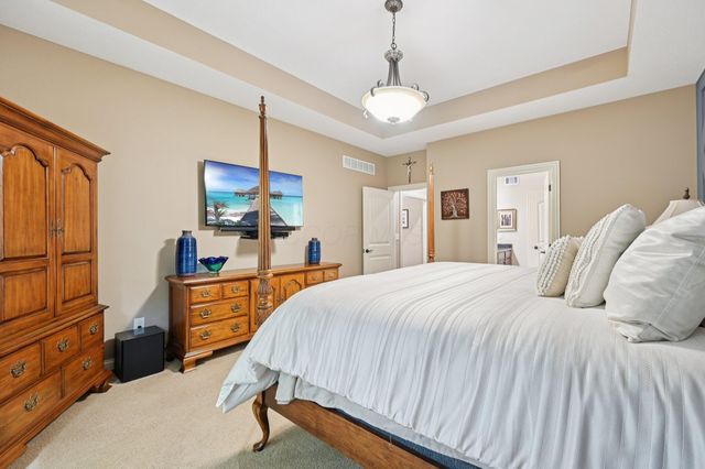 389 Ridgemoor Lane, Westerville, OH 43082