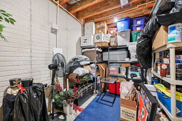 389 Ridgemoor Lane, Westerville, OH 43082