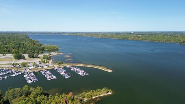 389 Ridgemoor Lane, Westerville, OH 43082