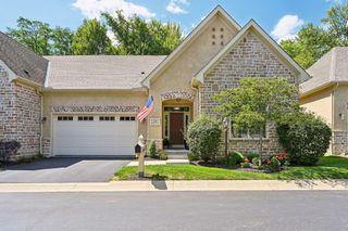 389 Ridgemoor Lane, Westerville, OH 43082