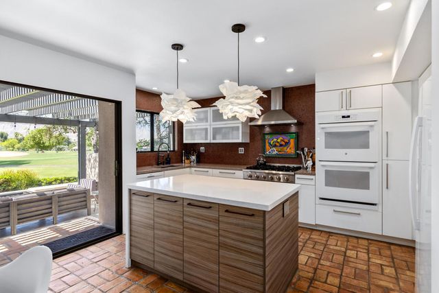34945 Mission Hills Drive, Rancho Mirage, CA 92270