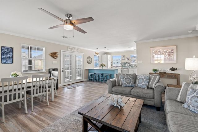 105 Stanek Drive, Surfside Beach, TX 77541