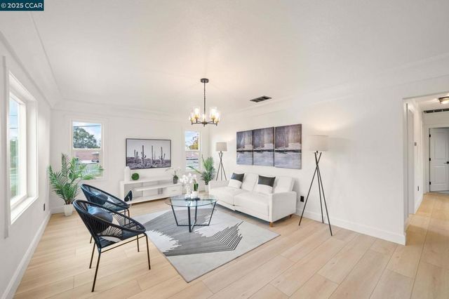 220 Cassady St, Vallejo, CA 94590