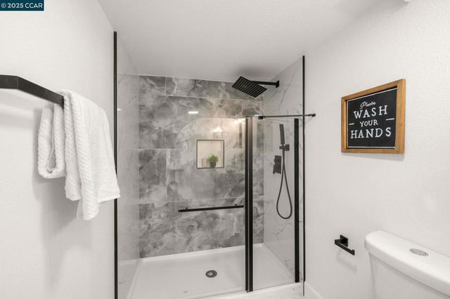 220 Cassady St, Vallejo, CA 94590