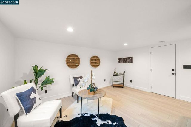 220 Cassady St, Vallejo, CA 94590