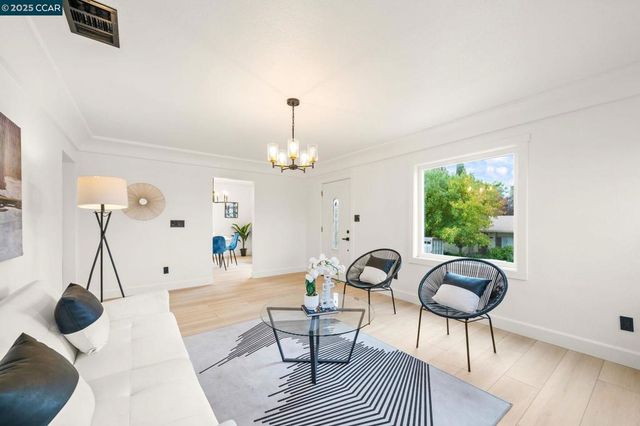 220 Cassady St, Vallejo, CA 94590