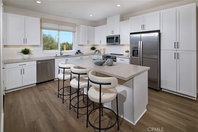 1421 E Via Acero, Placentia, CA 92870