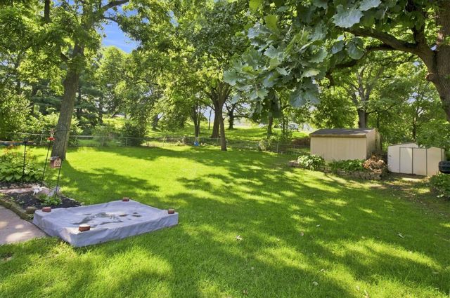 4198 Timber Lane, Des Moines, IA 50317
