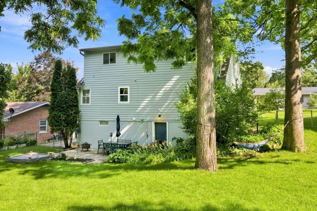4198 Timber Lane, Des Moines, IA 50317