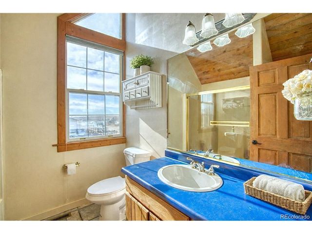 39445 Main St, Eaton, CO 80615