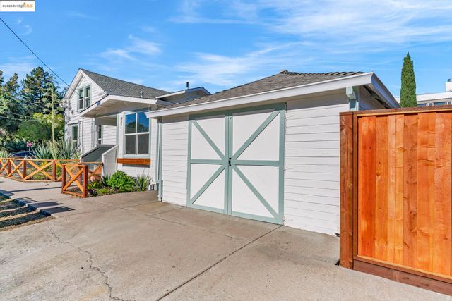 933-937 Las Juntas St, Martinez, CA 94553