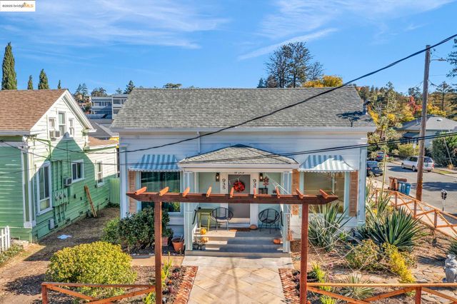 933-937 Las Juntas St, Martinez, CA 94553