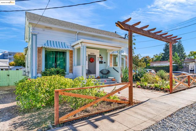 933-937 Las Juntas St, Martinez, CA 94553