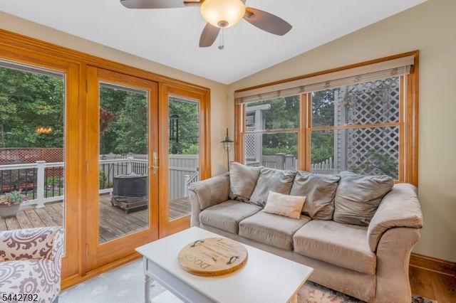 33 Culver St, Somerville Boro, NJ 08876