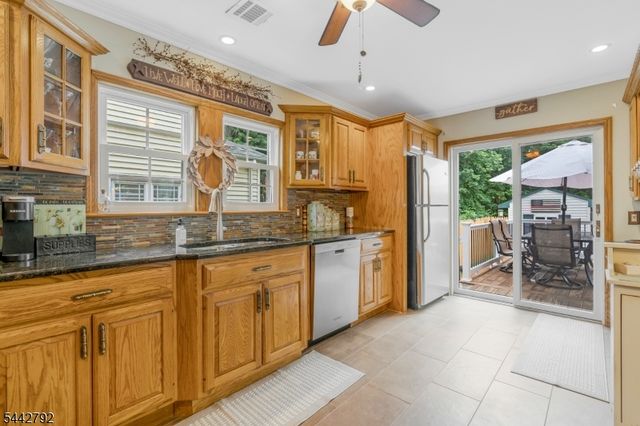 33 Culver St, Somerville Boro, NJ 08876