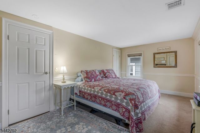 33 Culver St, Somerville Boro, NJ 08876