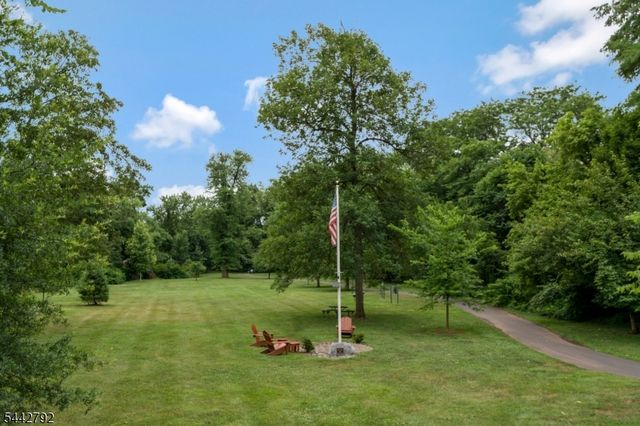 33 Culver St, Somerville Boro, NJ 08876