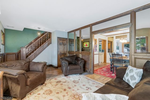 33 Culver St, Somerville Boro, NJ 08876