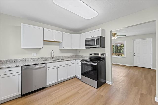 16109 Eastern Avenue, Belton, MO 64012