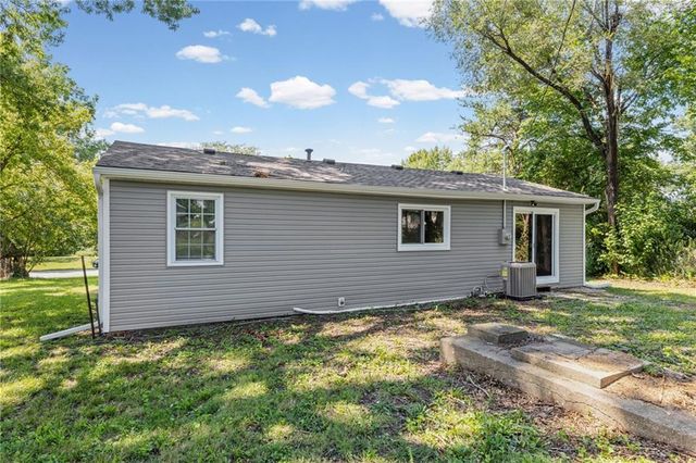 16109 Eastern Avenue, Belton, MO 64012