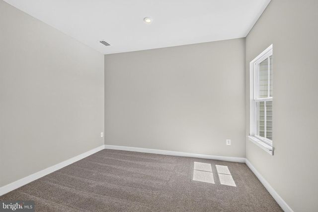 4369 SOUTHERBY DR, Fredericksburg, VA 22408