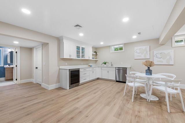 16 Middleby Road, Lexington, MA 02421