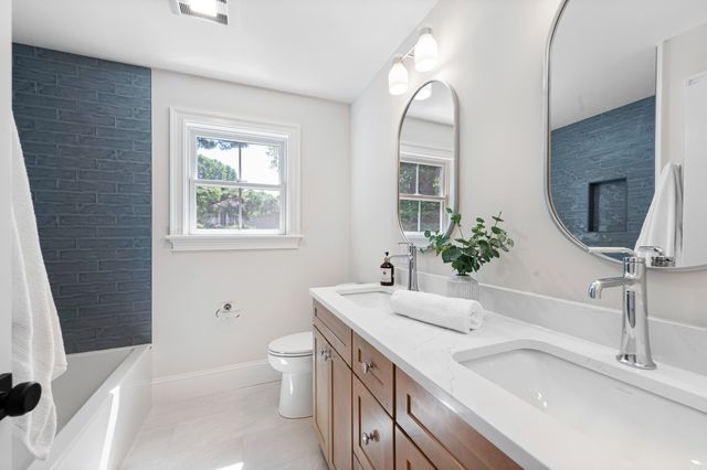 16 Middleby Road, Lexington, MA 02421