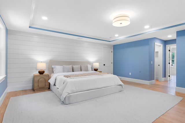 16 Middleby Road, Lexington, MA 02421