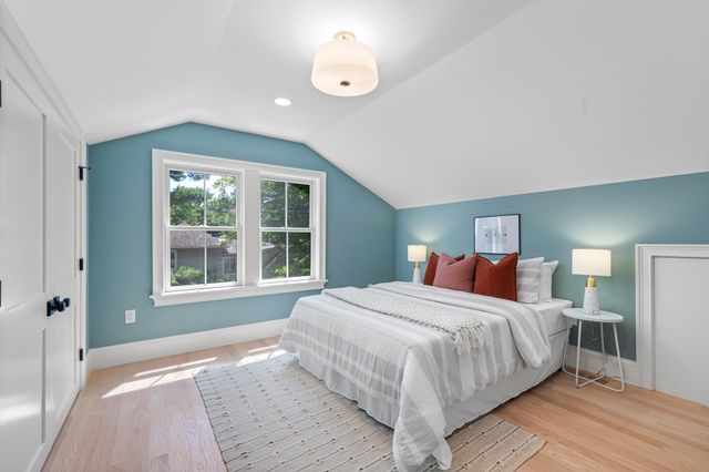 16 Middleby Road, Lexington, MA 02421