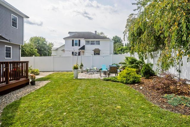 15 Lombard Ave, East Longmeadow, MA 01028