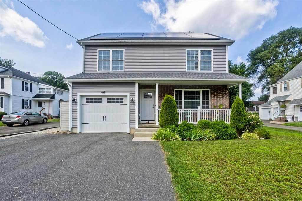 15 Lombard Ave, East Longmeadow, MA 01028
