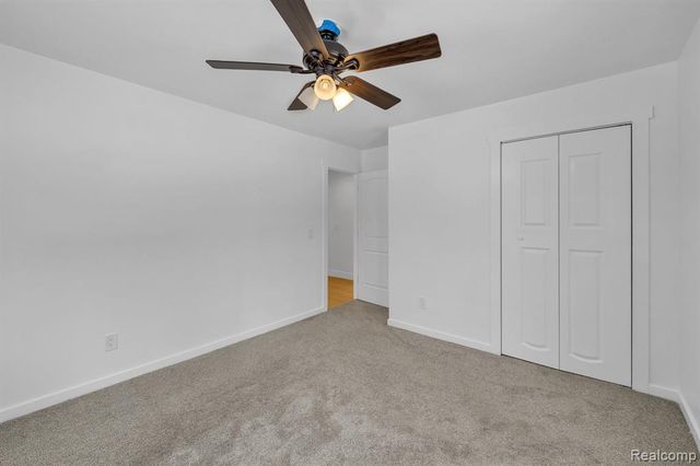 1875 Gray Road, Howell, MI 48843