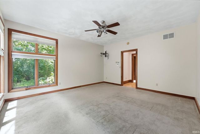 720 E 400 N, Anderson, IN 46012