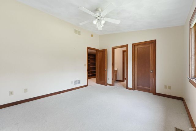 720 E 400 N, Anderson, IN 46012