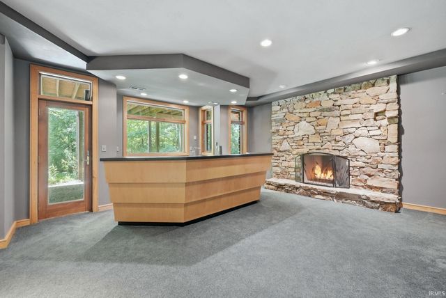 720 E 400 N, Anderson, IN 46012